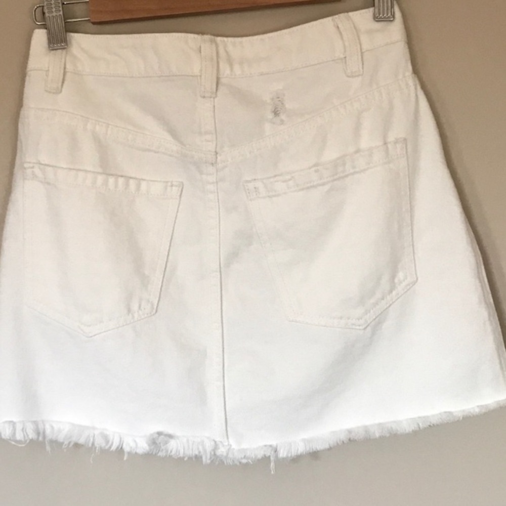 Free People Mini Zip It Up Skirt In White - Picture 4 of 6